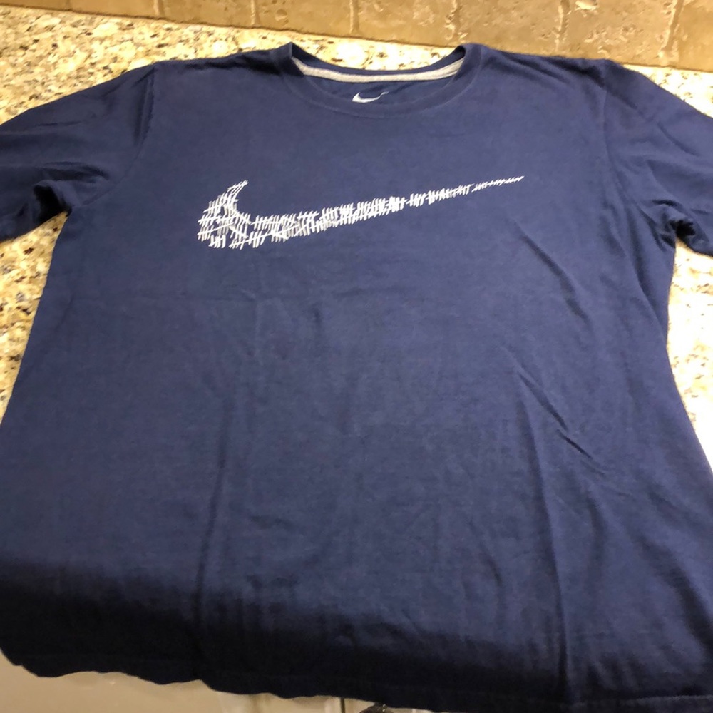 Nike T shirt